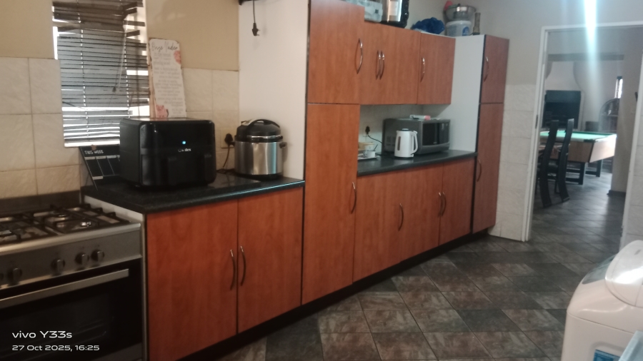 4 Bedroom Property for Sale in Vaalpark Free State